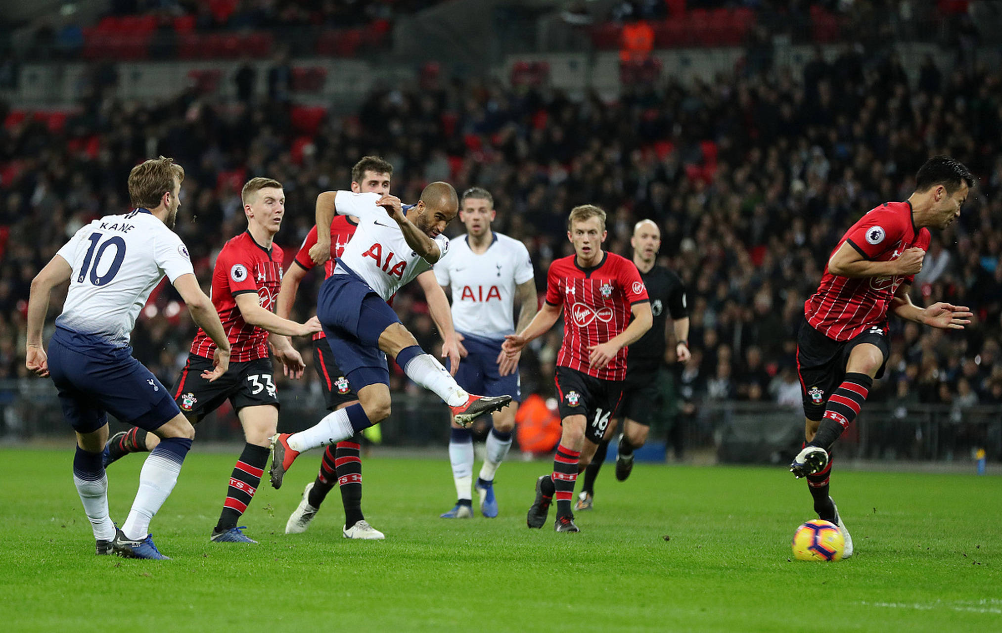 尽管续约在 尽管续约在